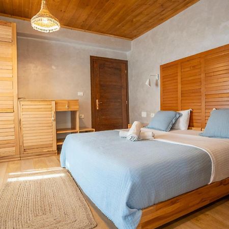 Hotel Restaurant Alpet Тети Экстерьер фото