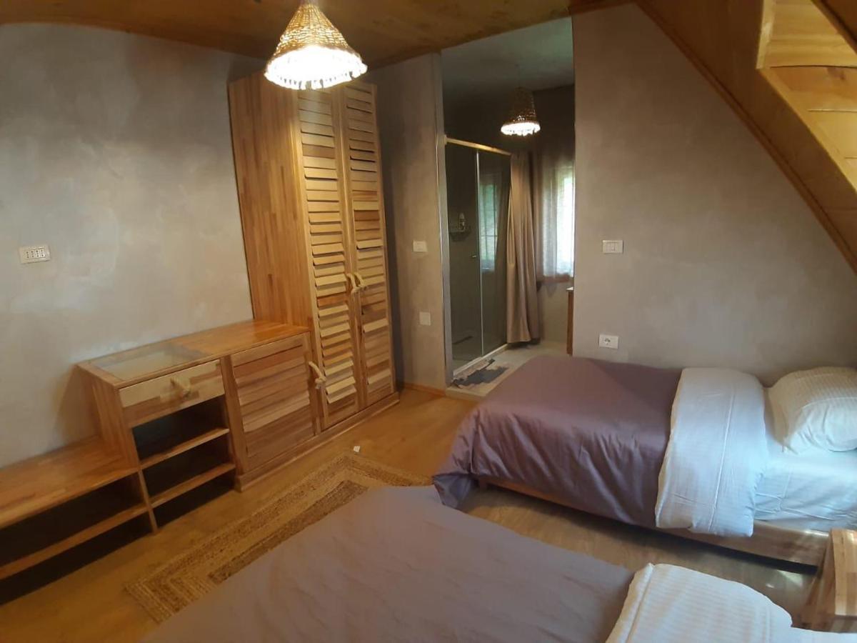Hotel Restaurant Alpet Тети Экстерьер фото